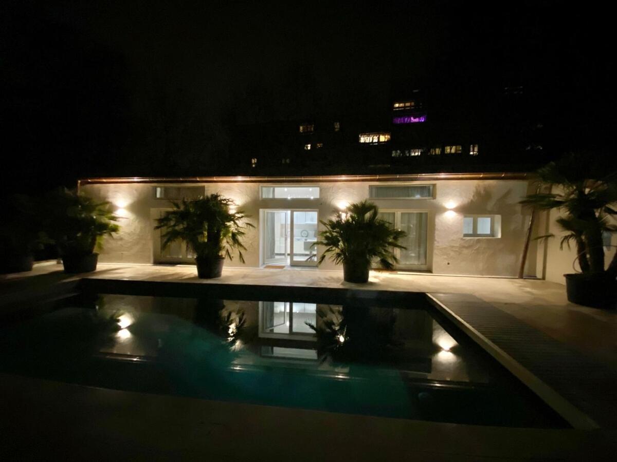 Mont-blanc Poolhouse Apartamento *