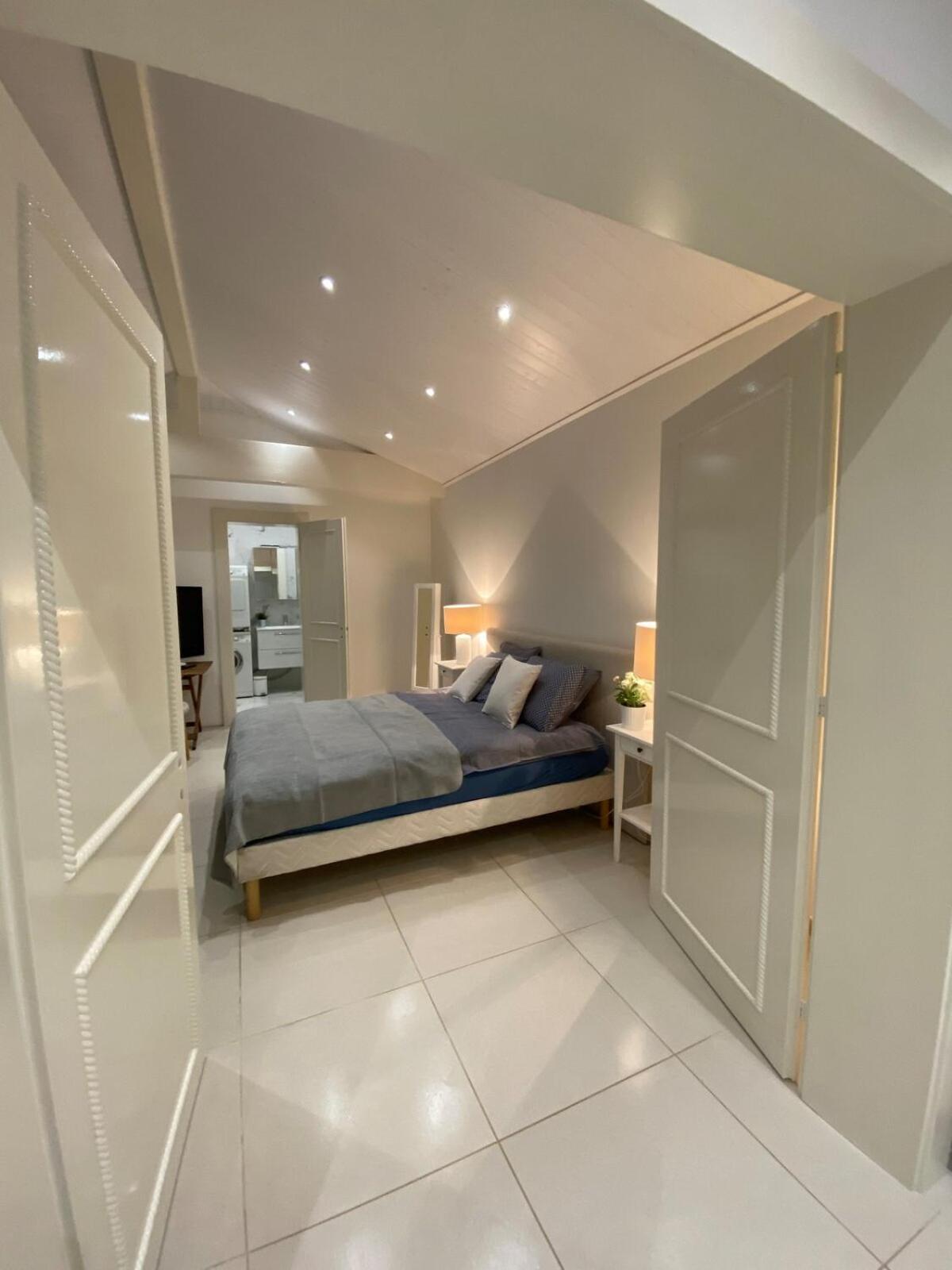 Mont-blanc Poolhouse Apartment *