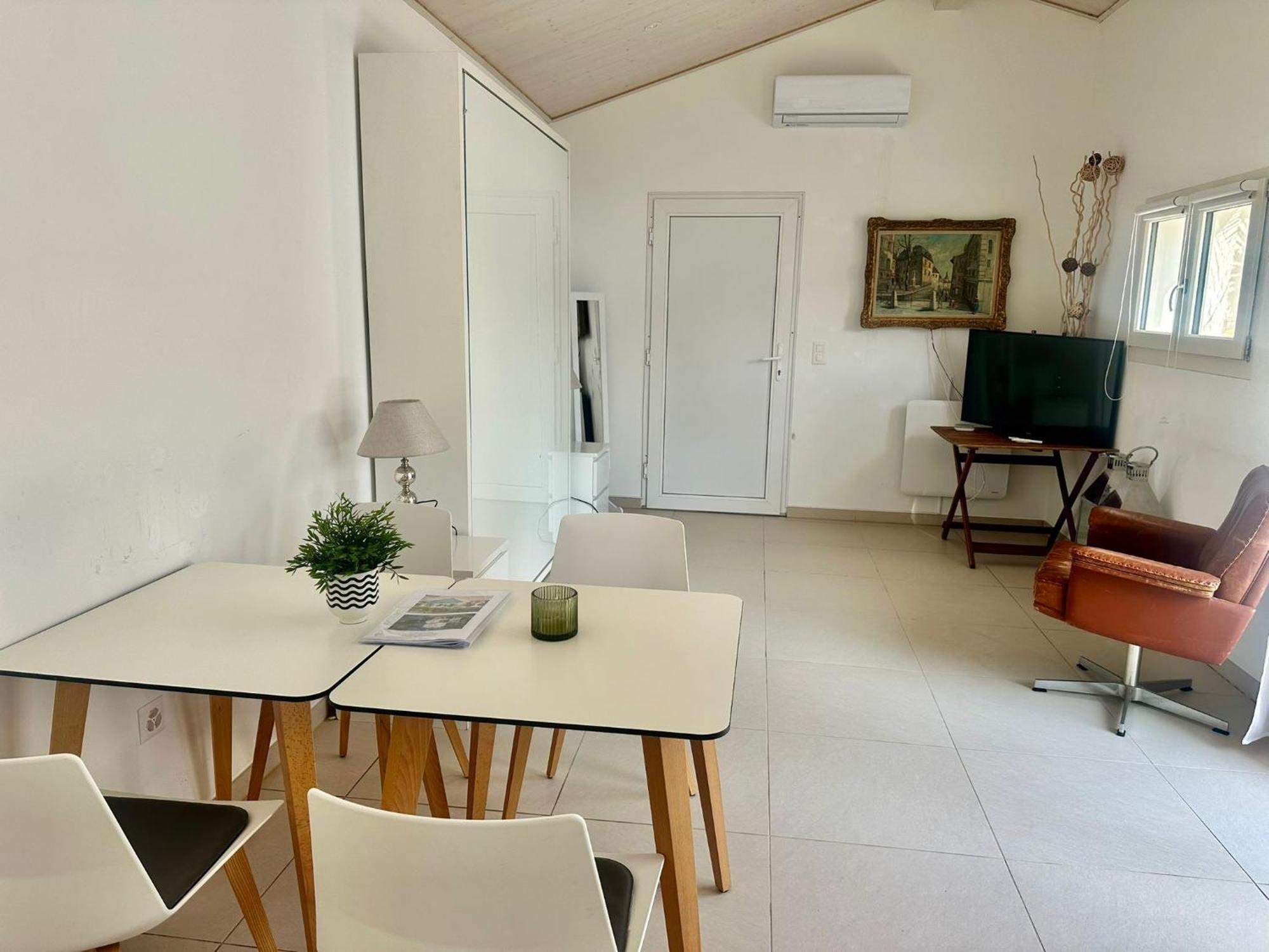 Apartment Mont-blanc Poolhouse